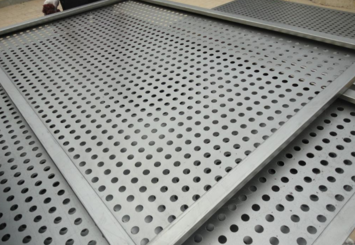 不銹鋼沖孔網一定不會生銹嗎?